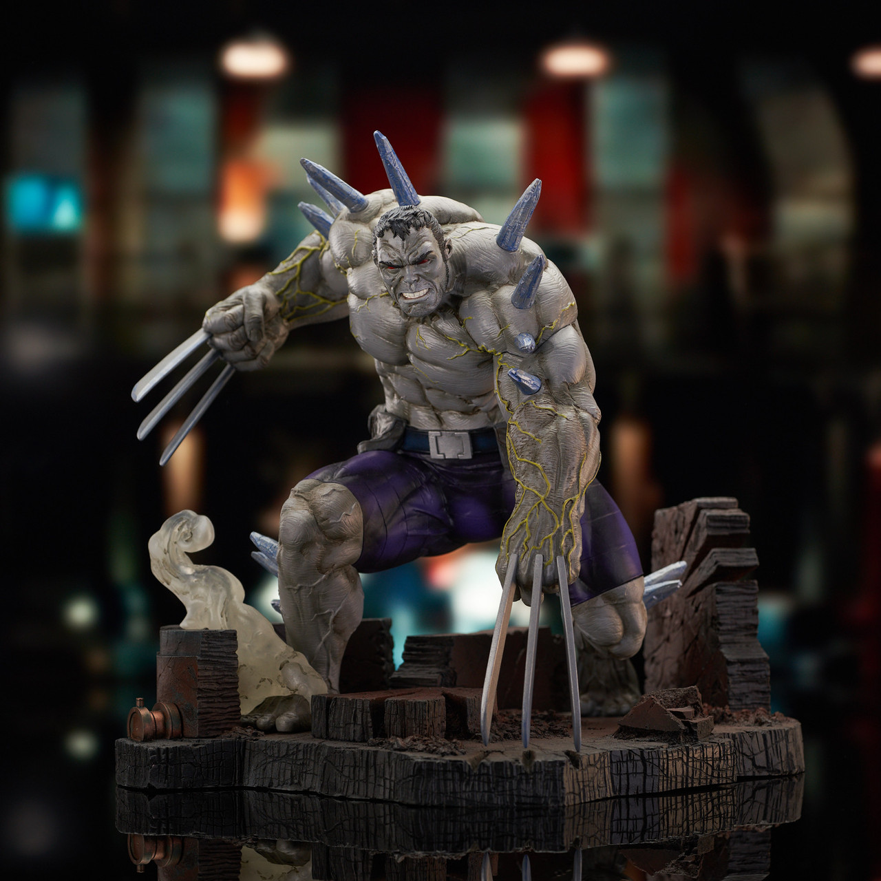 Pre-Order Diamond Marvel Weapon Hulk Premier Statue